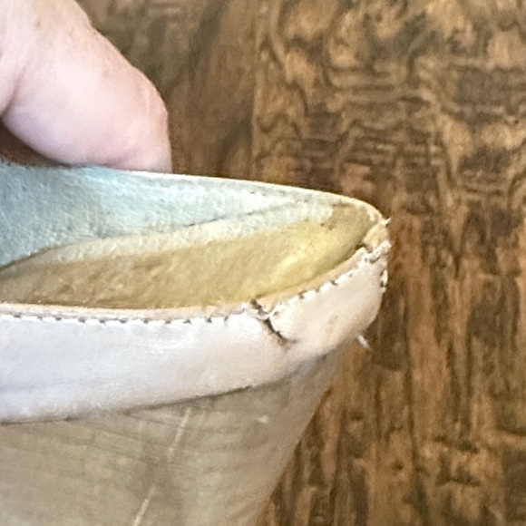 Frey Women's Phoenix Cream Mules, size 6.5 - Picture 9 of 9